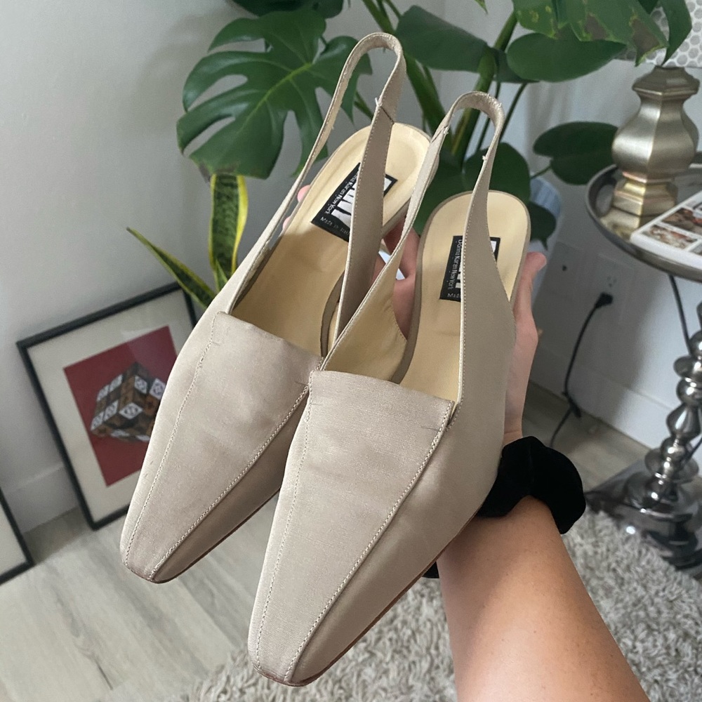 Vintage DKNY Healed Loafers